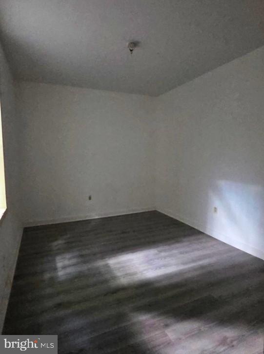 NORTHERN LIBERTIES - Commercial Sale