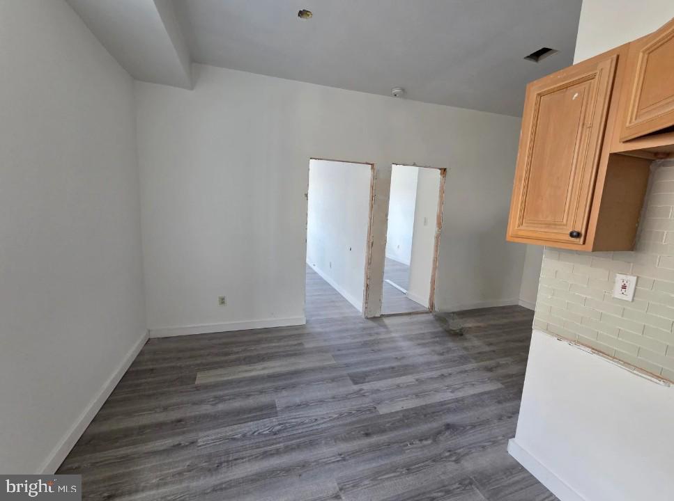NORTHERN LIBERTIES - Commercial Sale