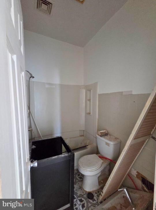 NORTHERN LIBERTIES - Commercial Sale