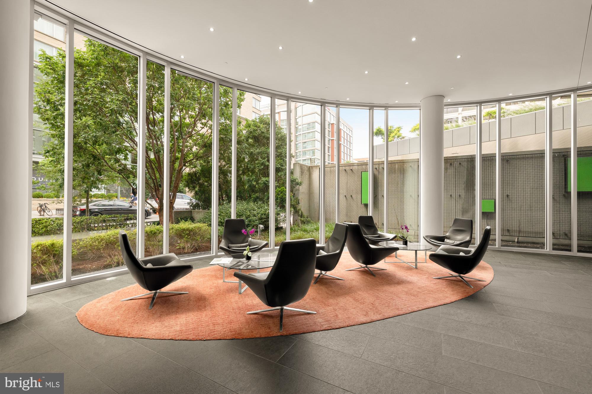 WEST END - Residential