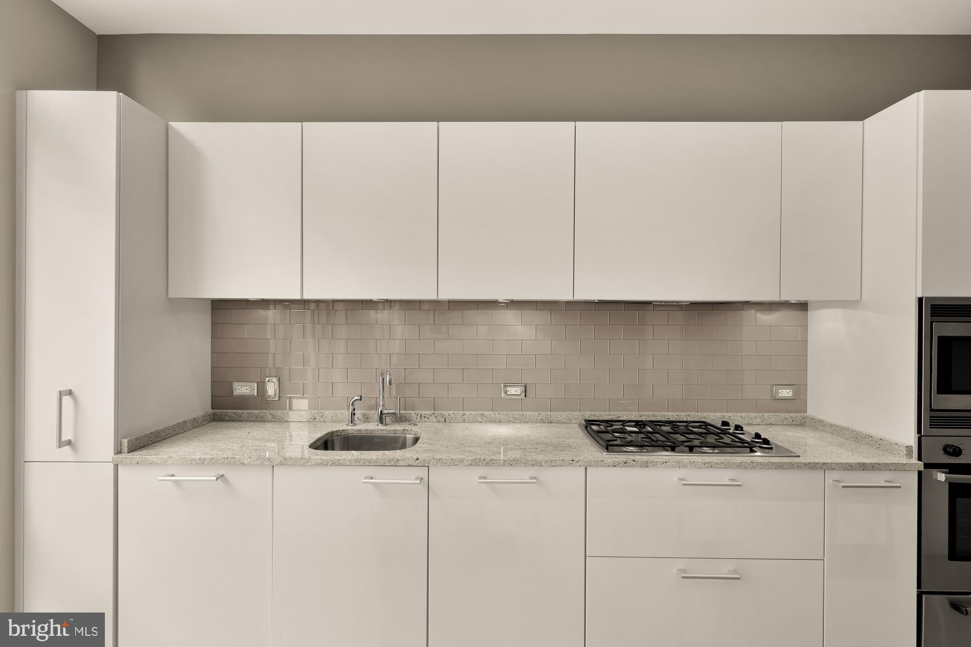 WEST END - Residential