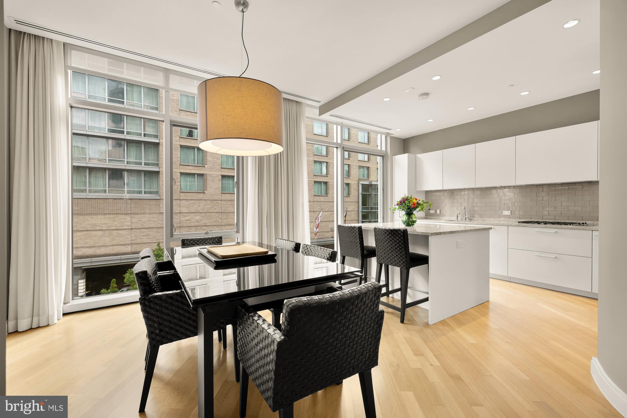 WEST END - Residential