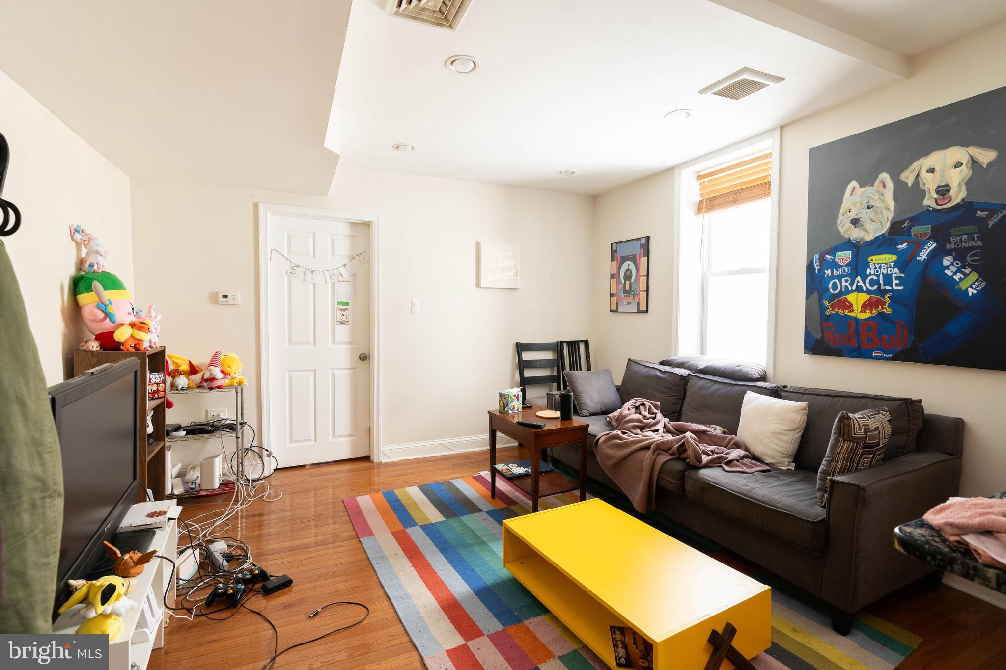 EAST PASSYUNK CROSSING - Residential Income