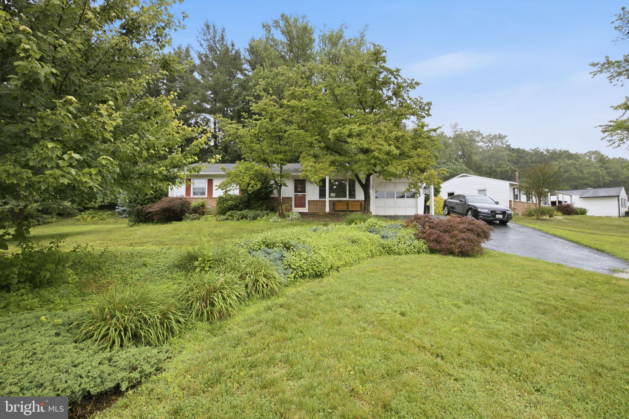 QUINCE ORCHARD VALLEY - Residential