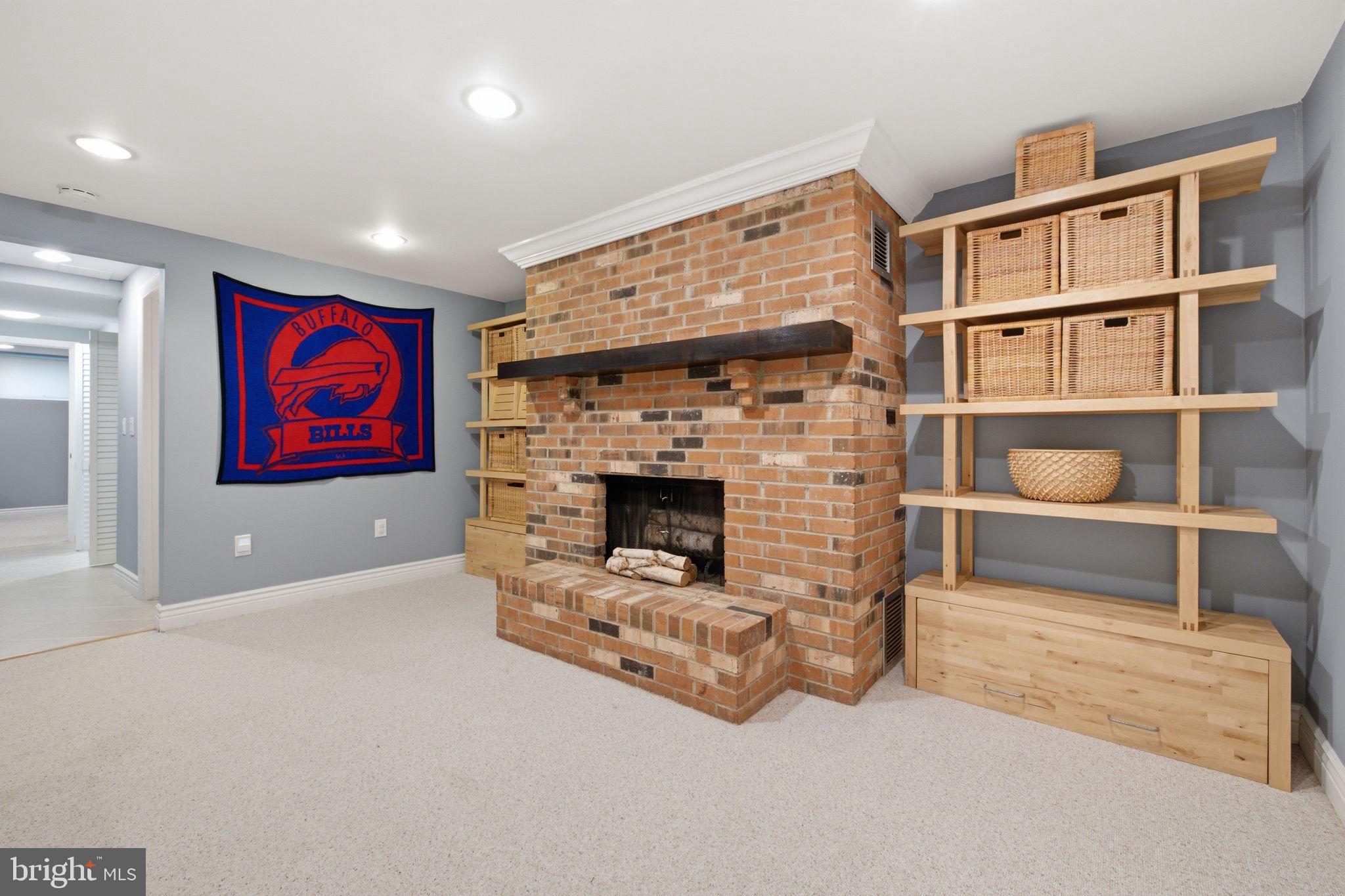 QUINCE ORCHARD VALLEY - Residential