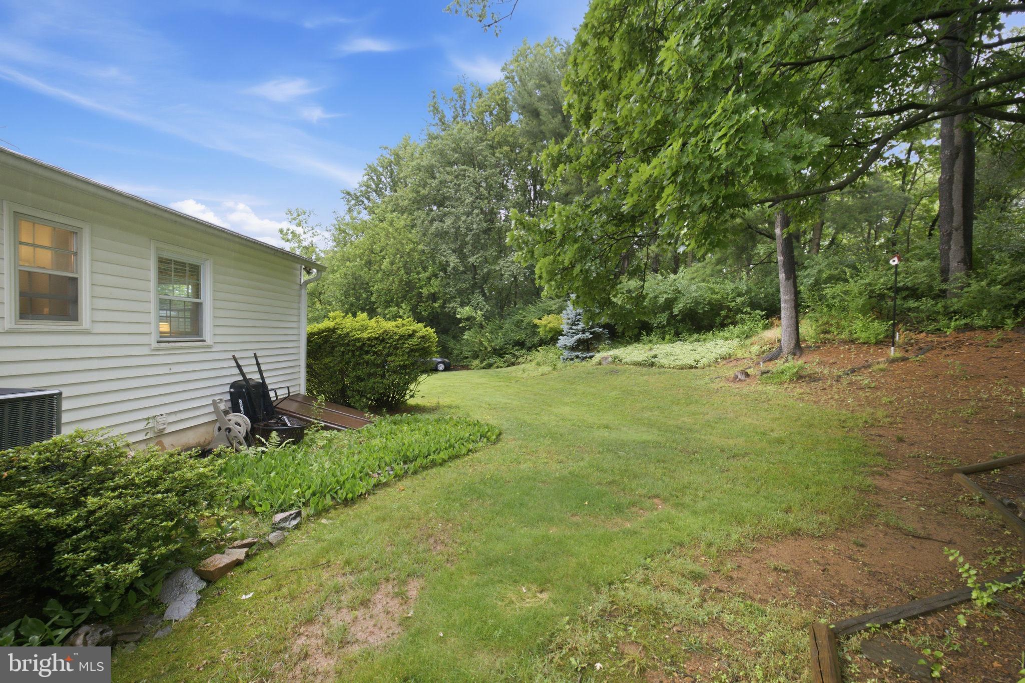 QUINCE ORCHARD VALLEY - Residential