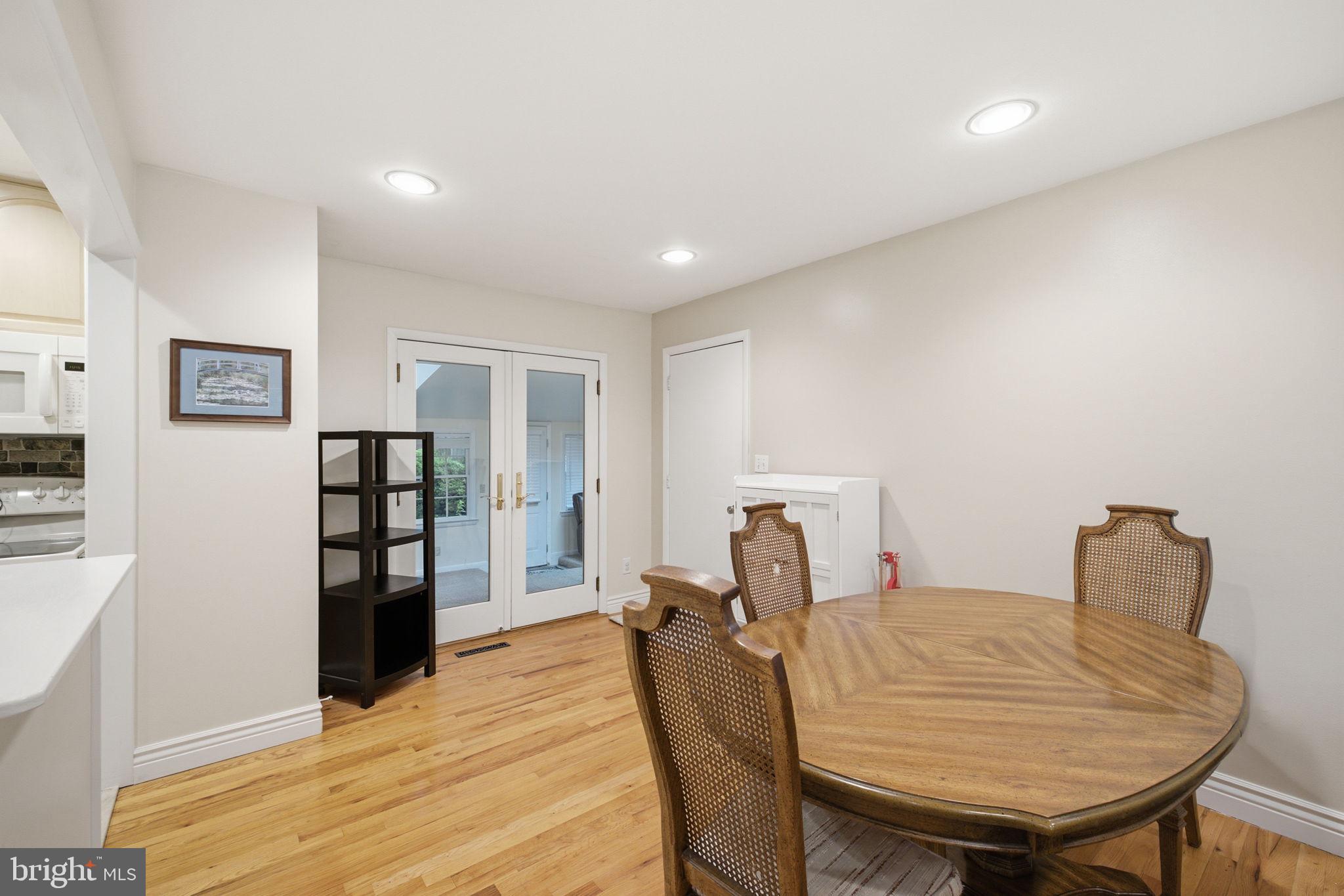 QUINCE ORCHARD VALLEY - Residential