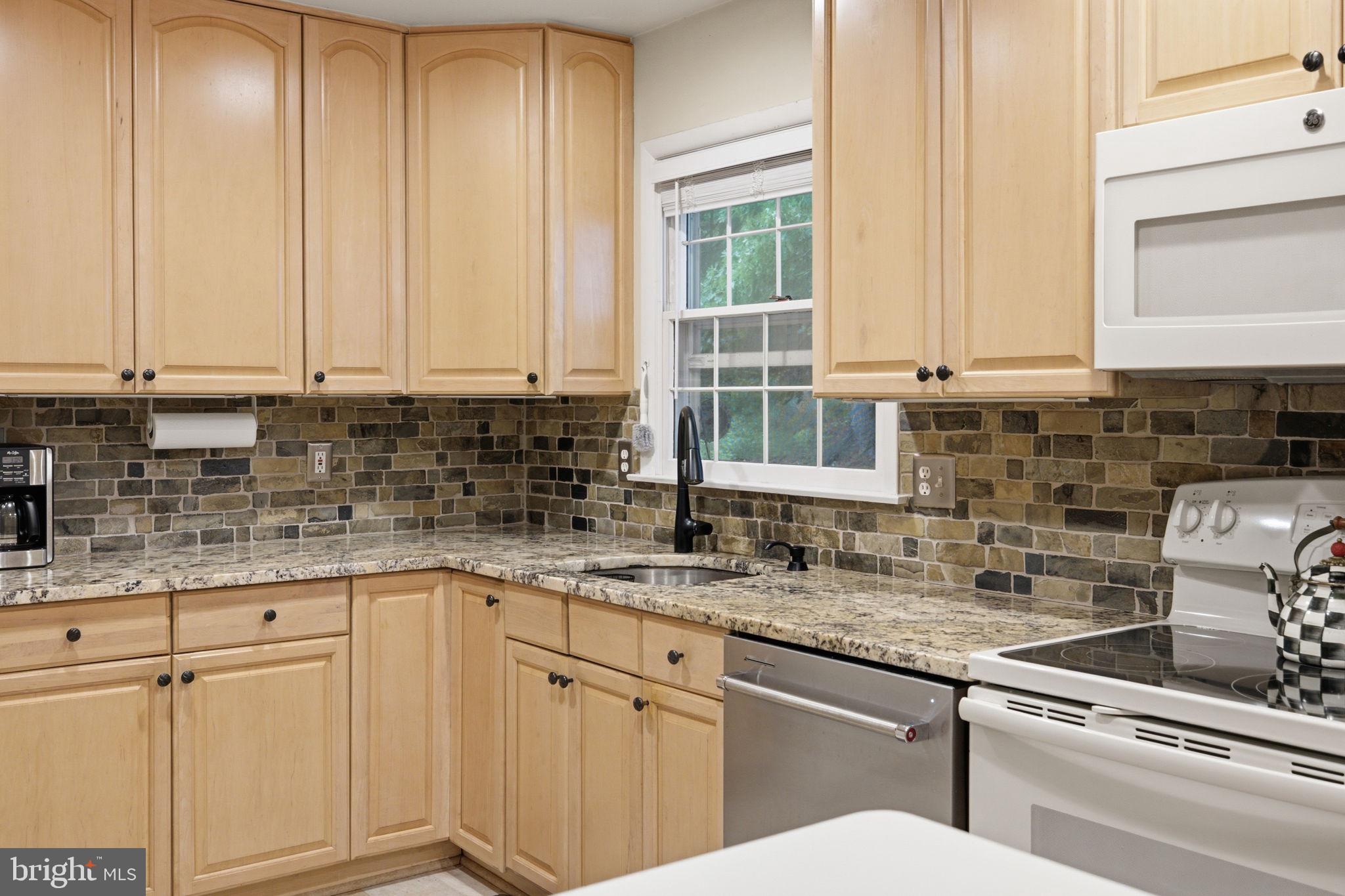 QUINCE ORCHARD VALLEY - Residential