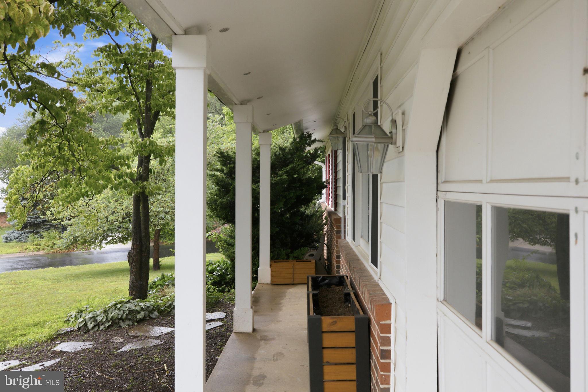 QUINCE ORCHARD VALLEY - Residential