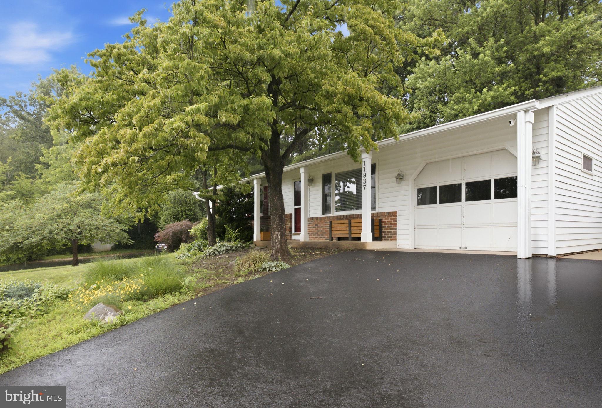 QUINCE ORCHARD VALLEY - Residential