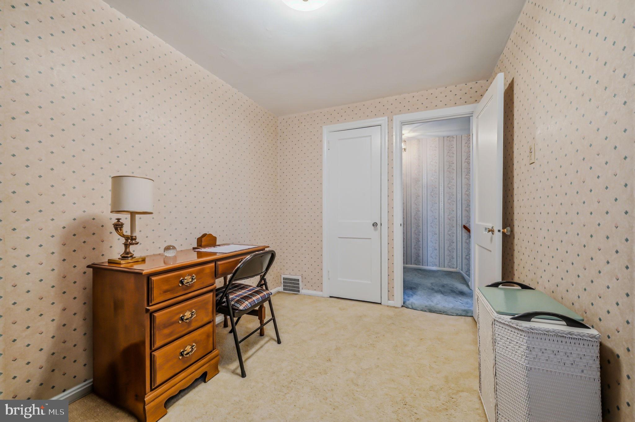 LEEDOM ESTS - Residential