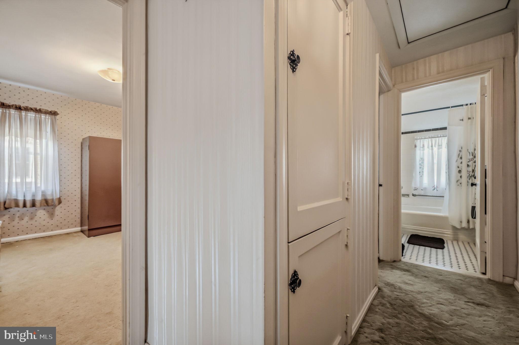 LEEDOM ESTS - Residential