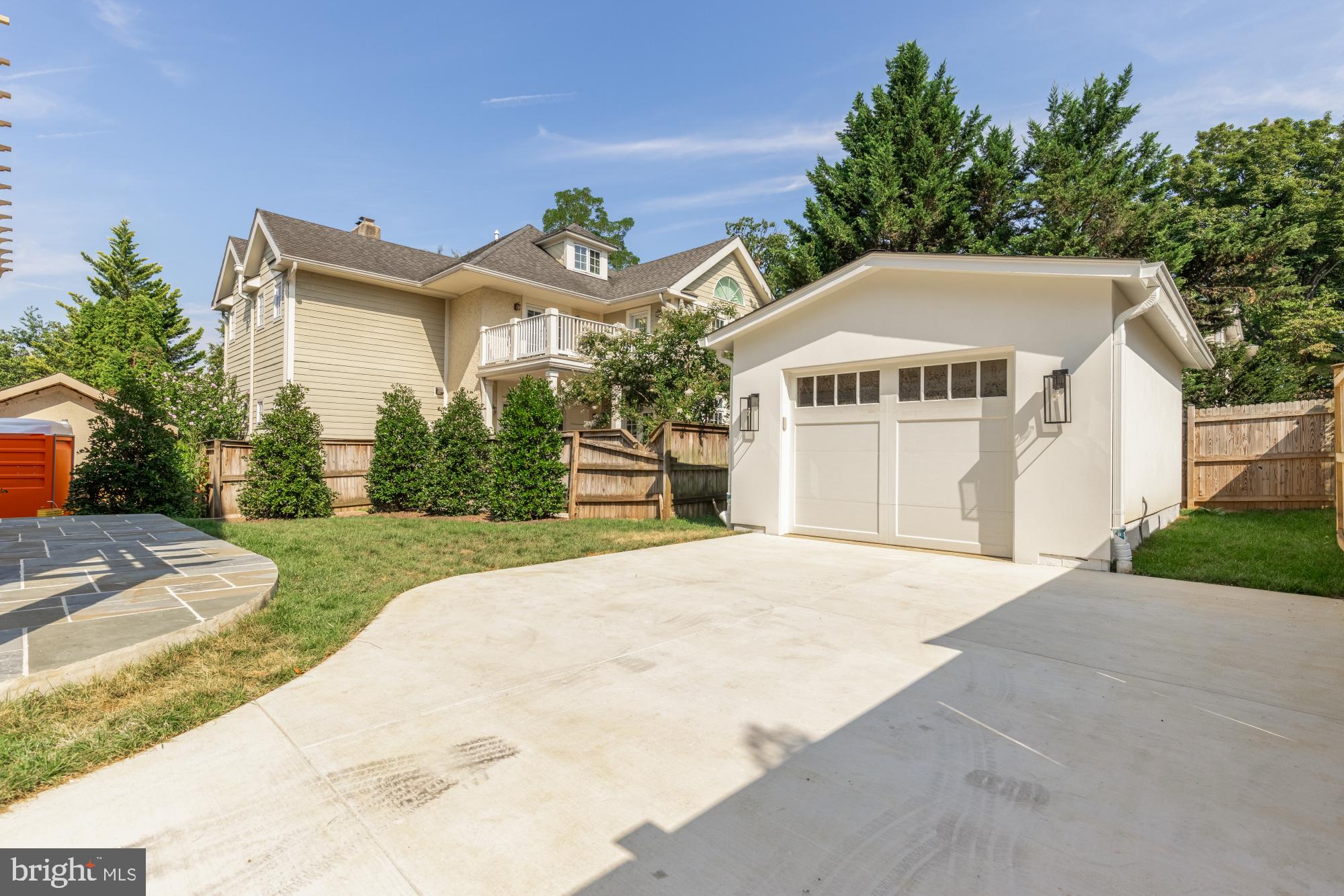 NORWOOD HEIGHTS - Residential
