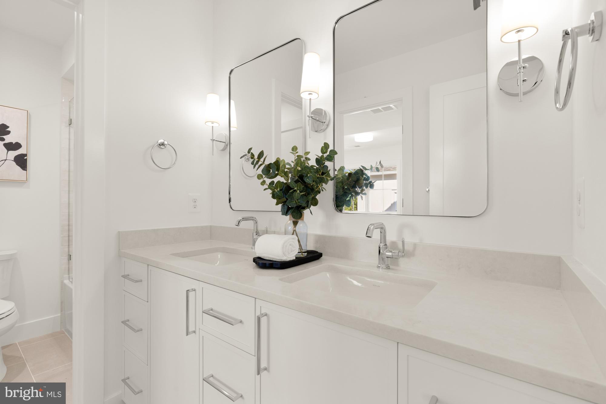 NORWOOD HEIGHTS - Residential