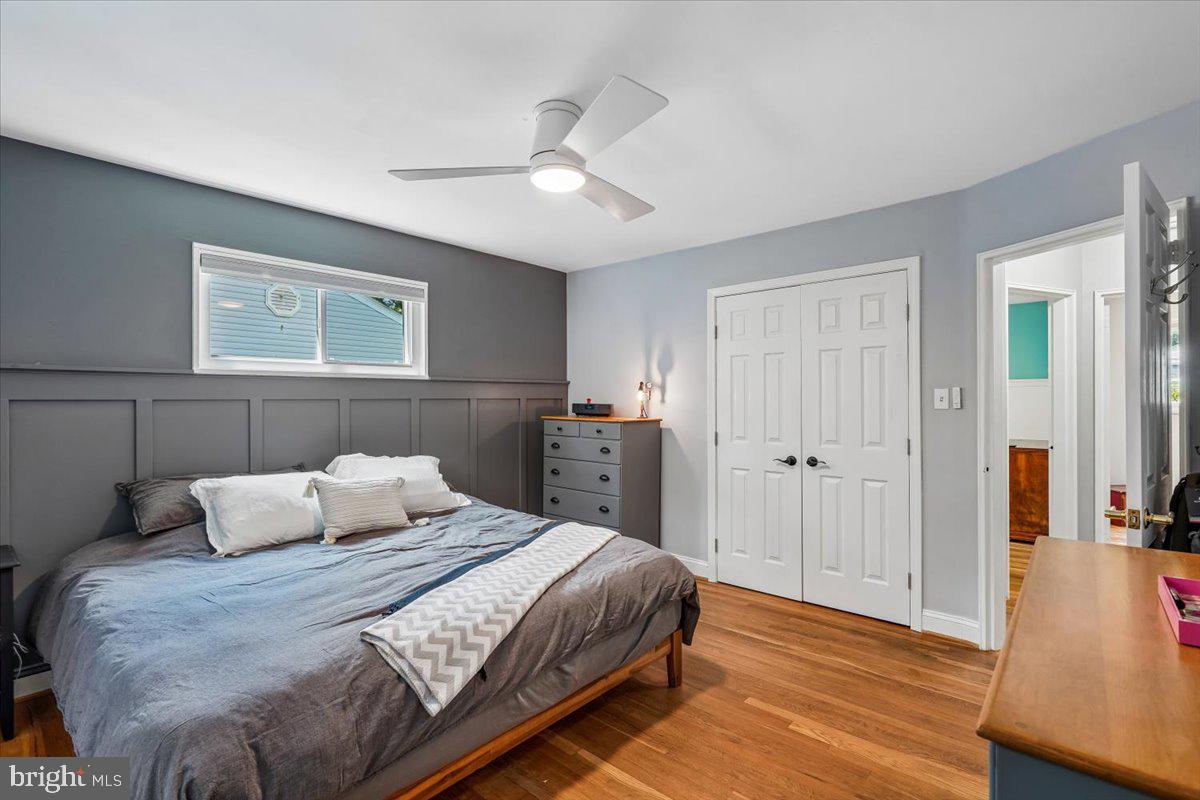 NEWPORT HILLS - Residential