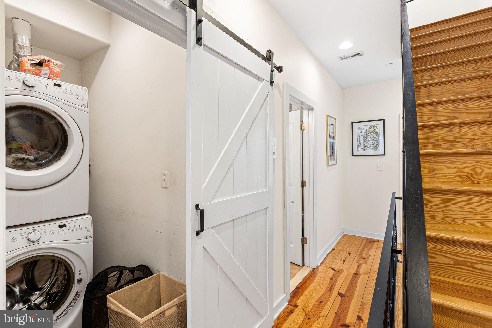 POINT BREEZE - Residential
