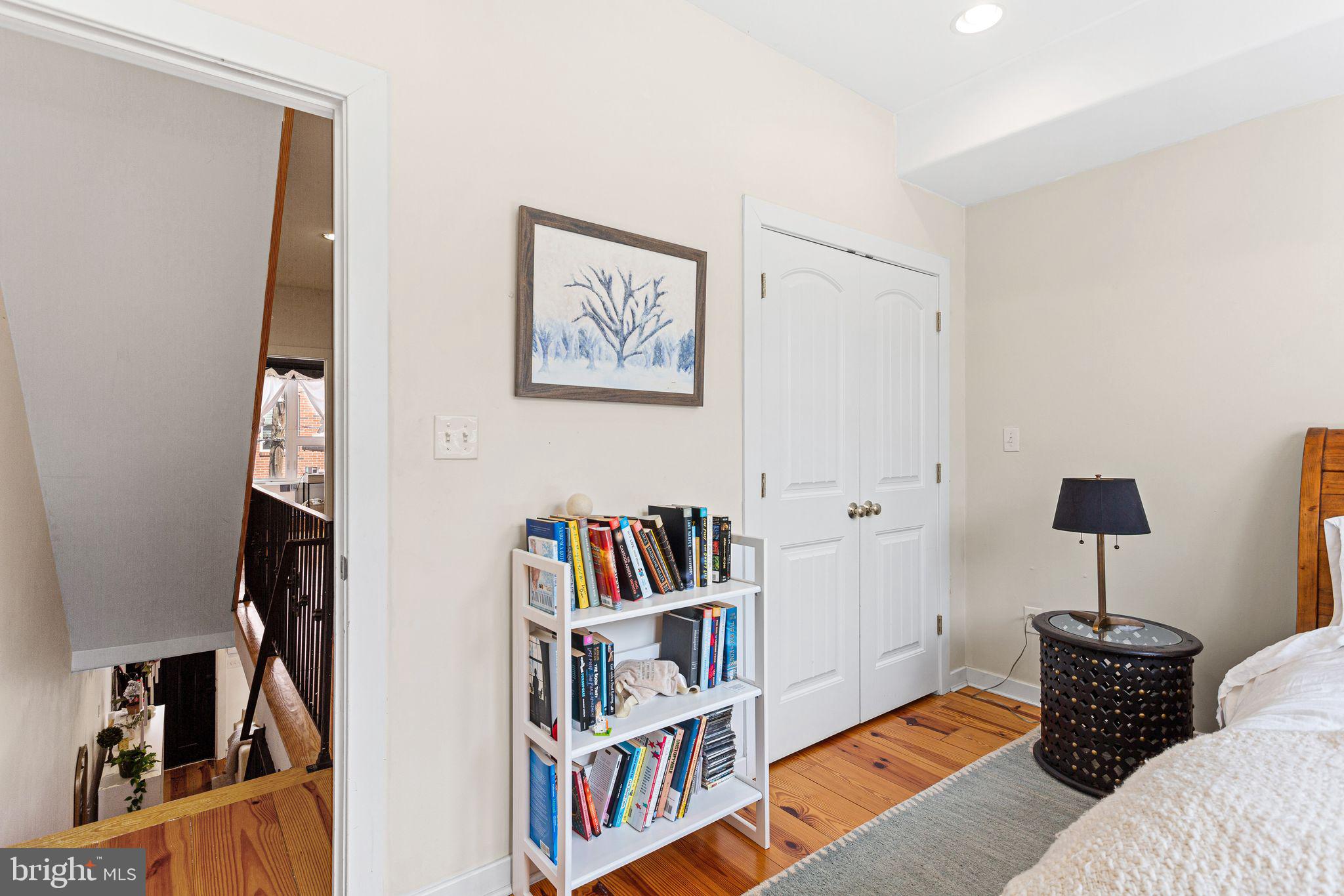 POINT BREEZE - Residential