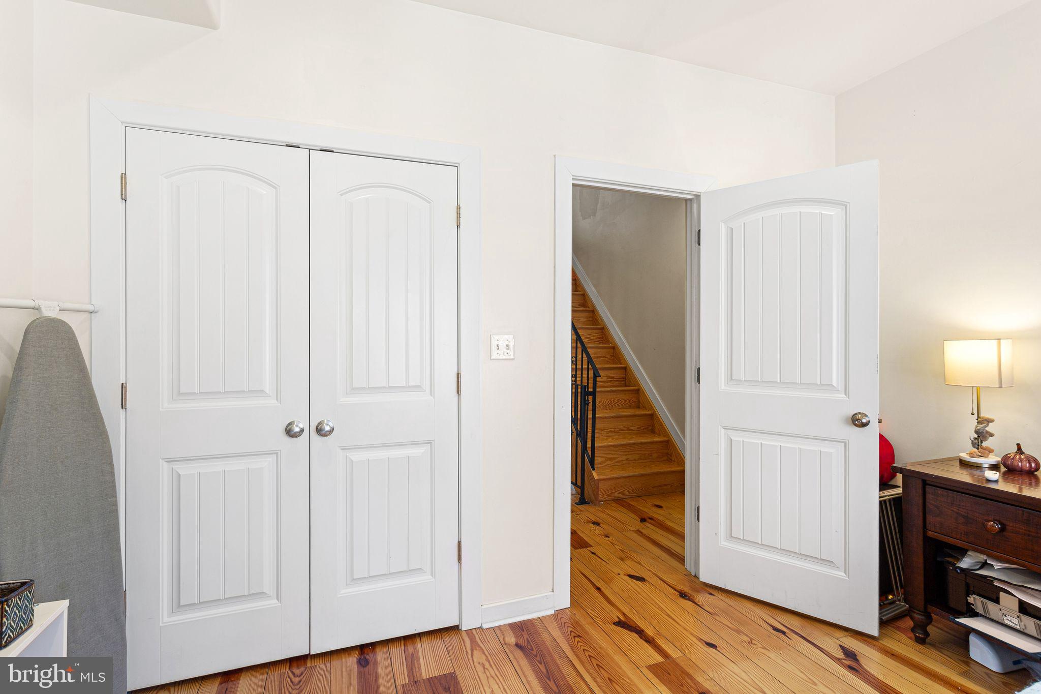 POINT BREEZE - Residential