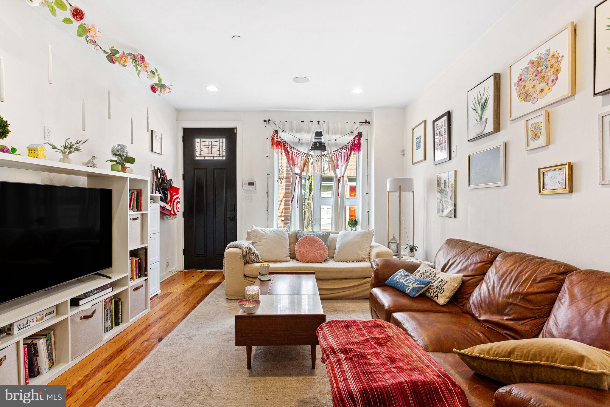 POINT BREEZE - Residential