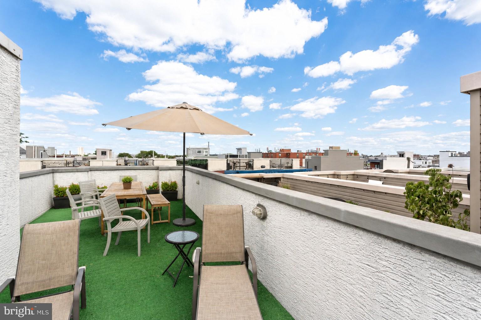 POINT BREEZE - Residential