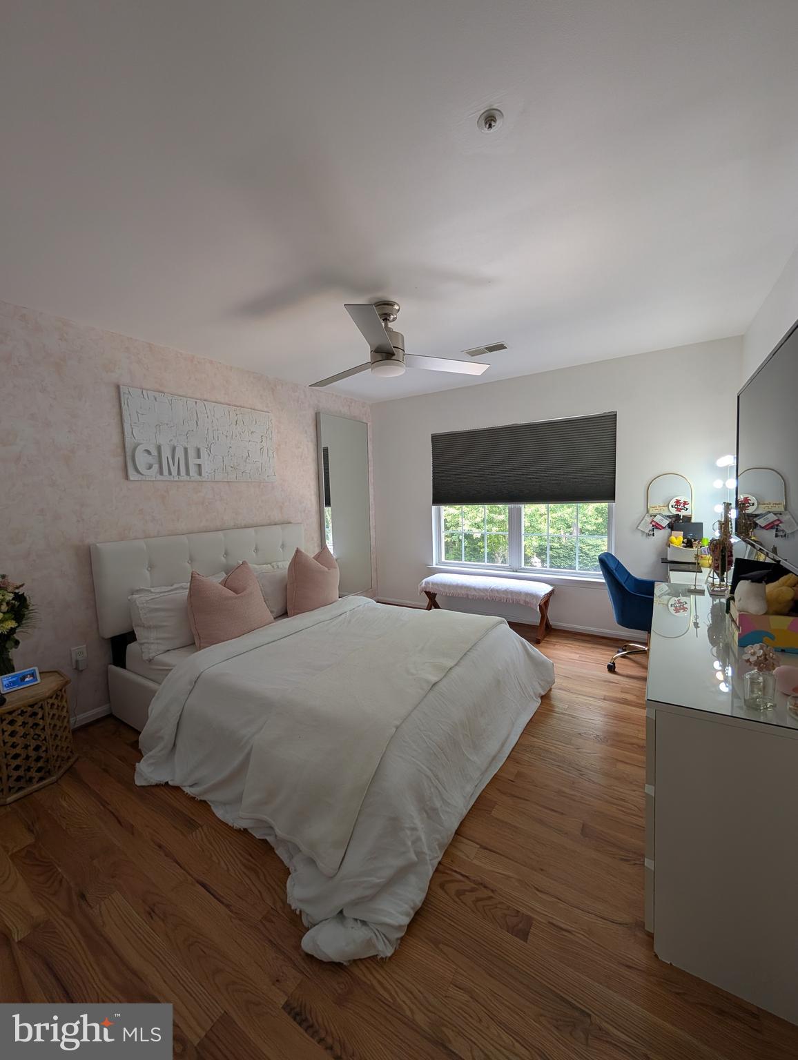 CLARKS CROSSING - Residential Lease
