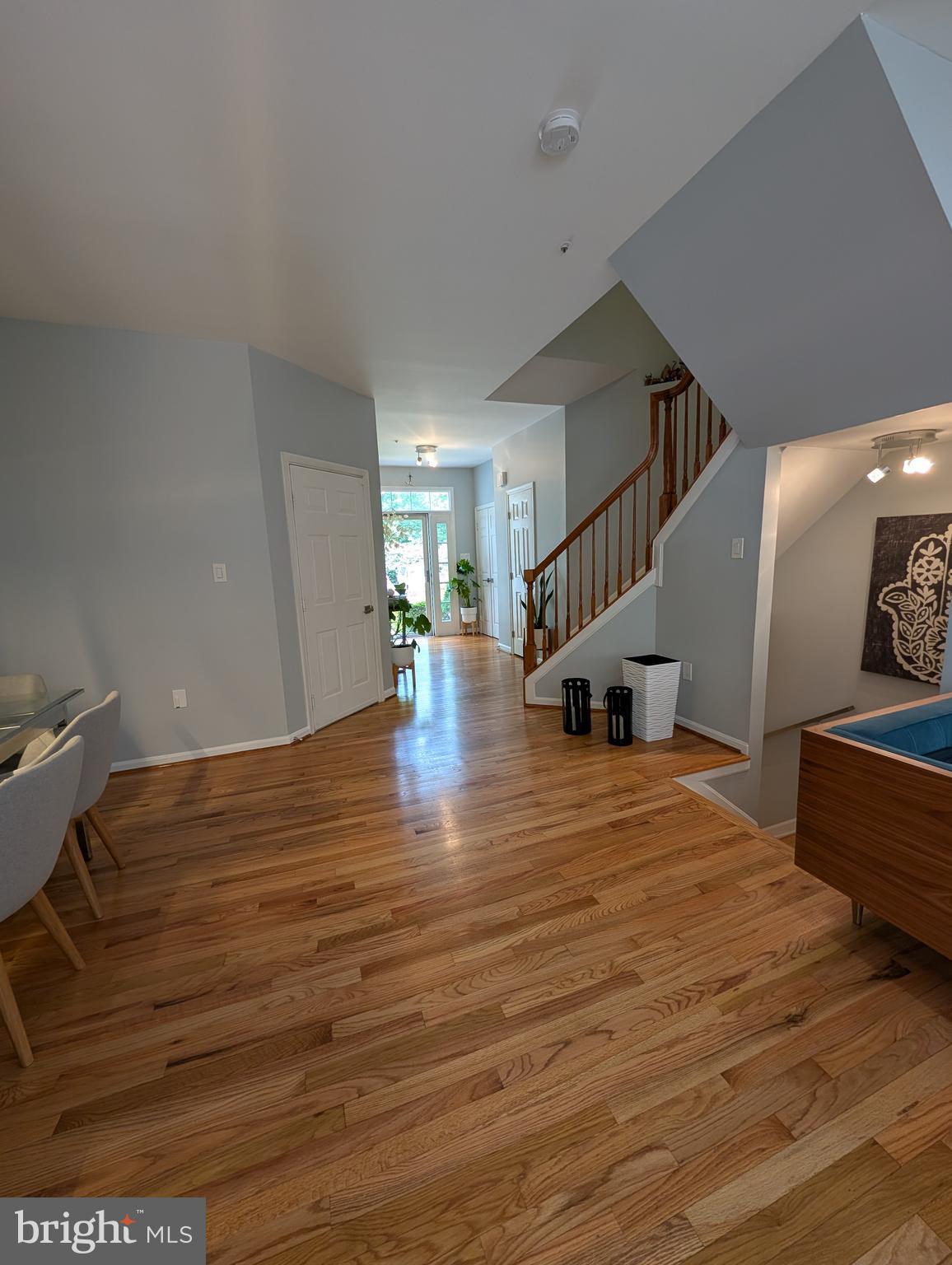 CLARKS CROSSING - Residential Lease