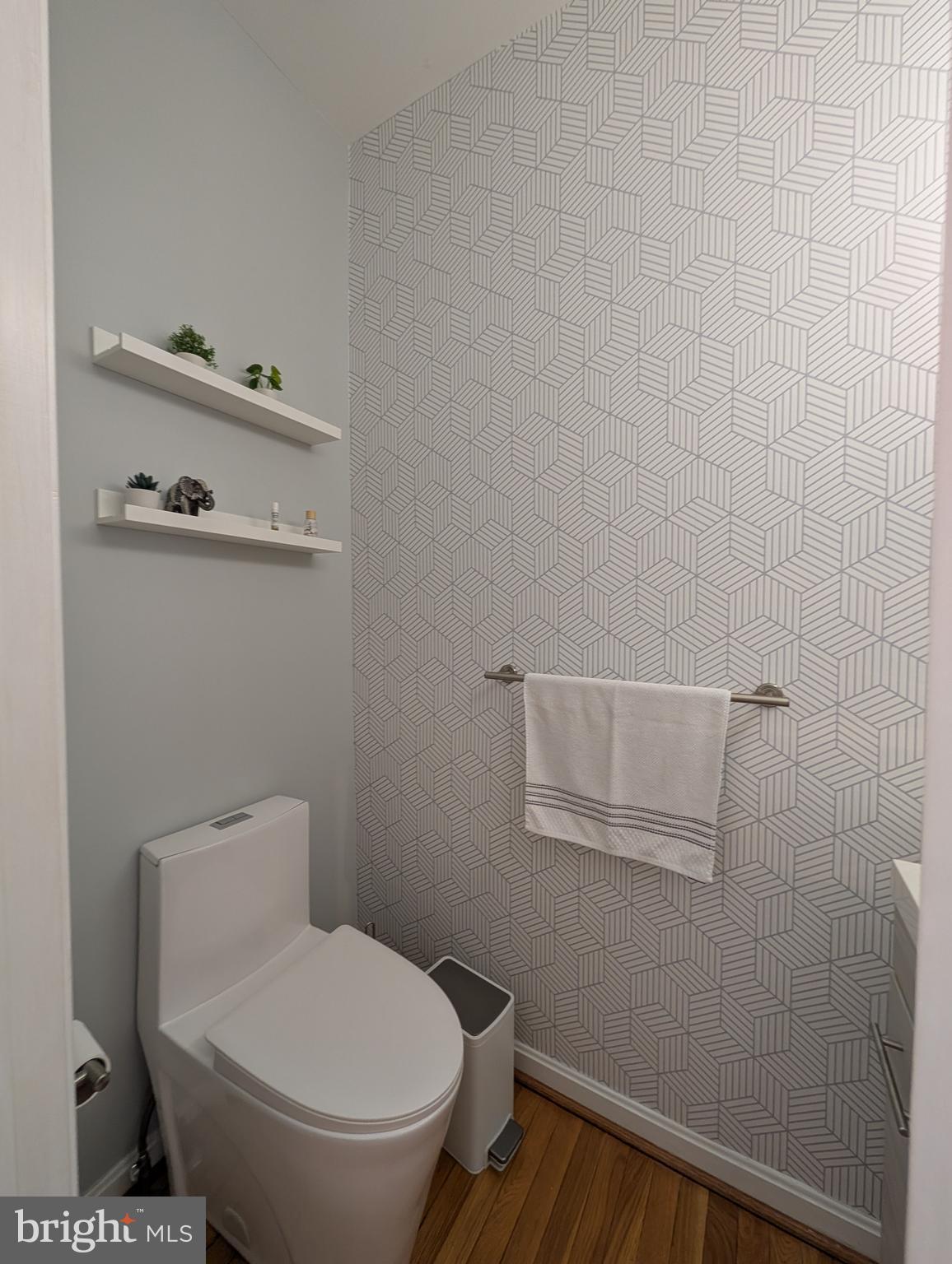 CLARKS CROSSING - Residential Lease