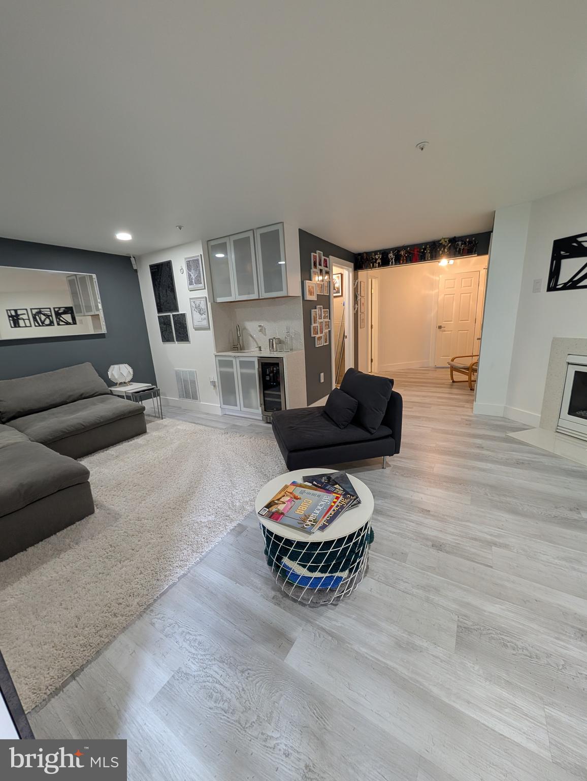 CLARKS CROSSING - Residential Lease