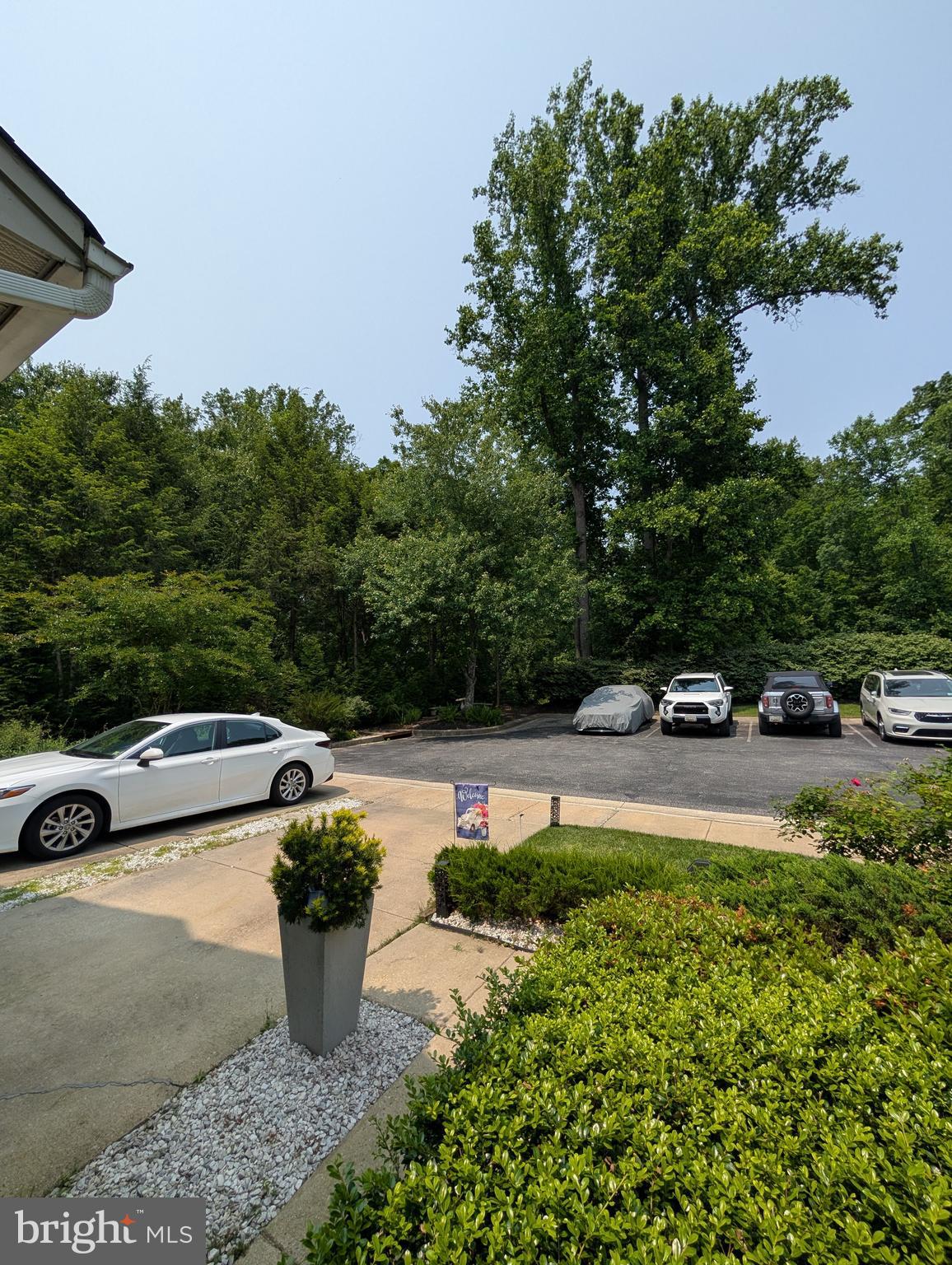 CLARKS CROSSING - Residential Lease