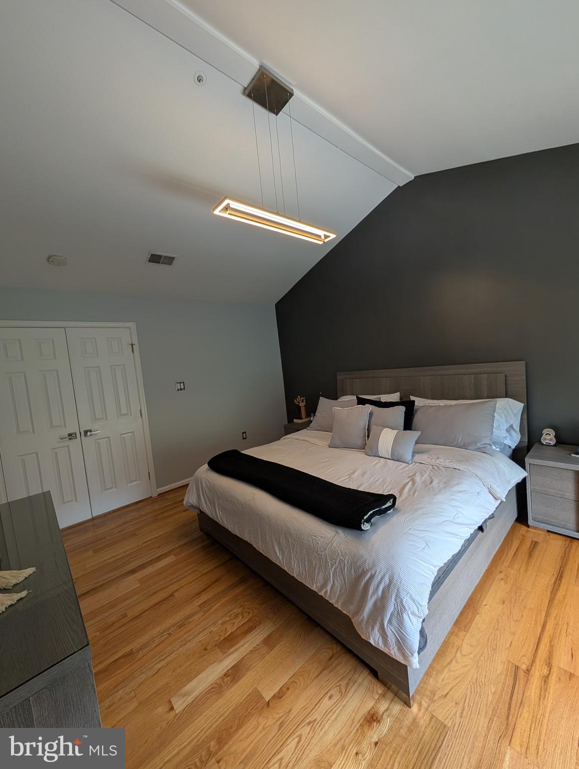 CLARKS CROSSING - Residential Lease