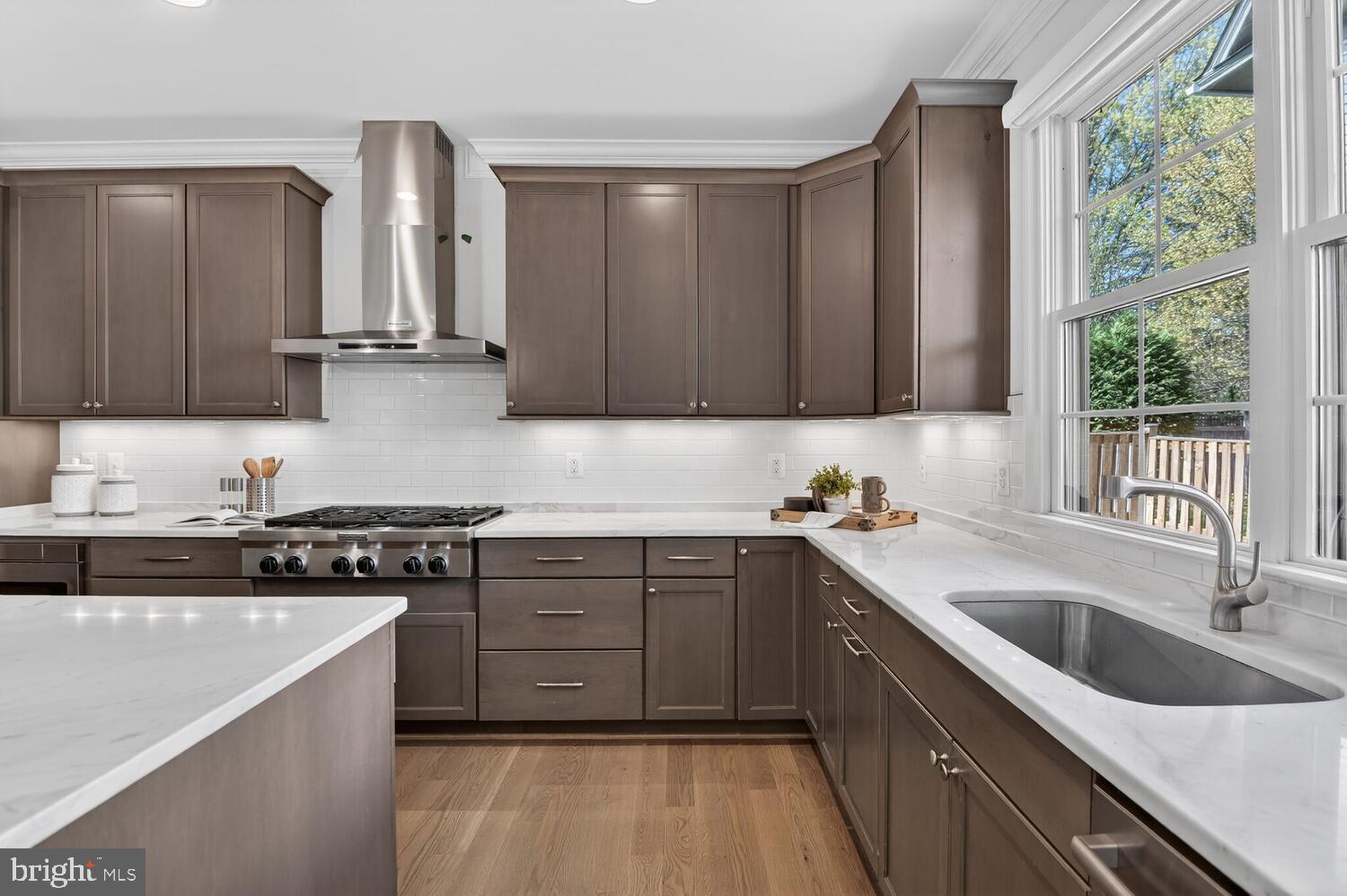 LIVINGSTON HEIGHTS - Residential