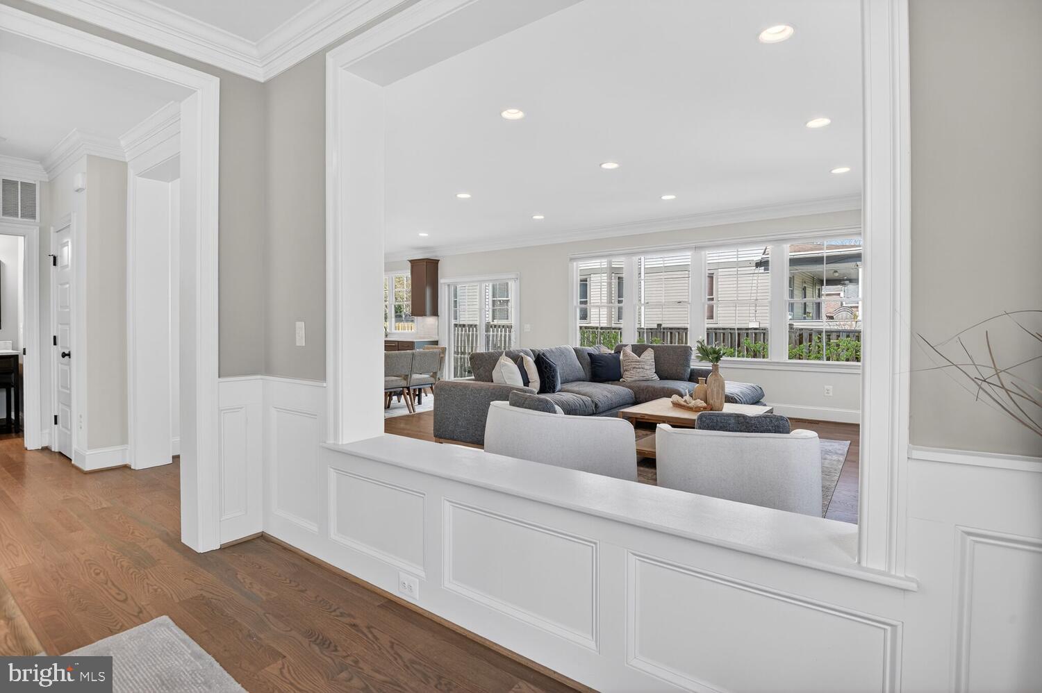 LIVINGSTON HEIGHTS - Residential