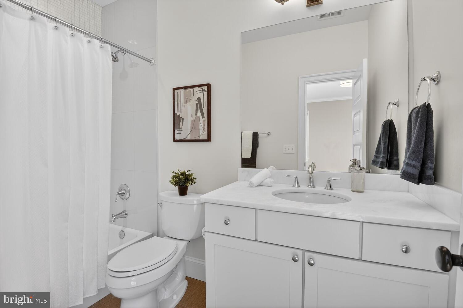 LIVINGSTON HEIGHTS - Residential