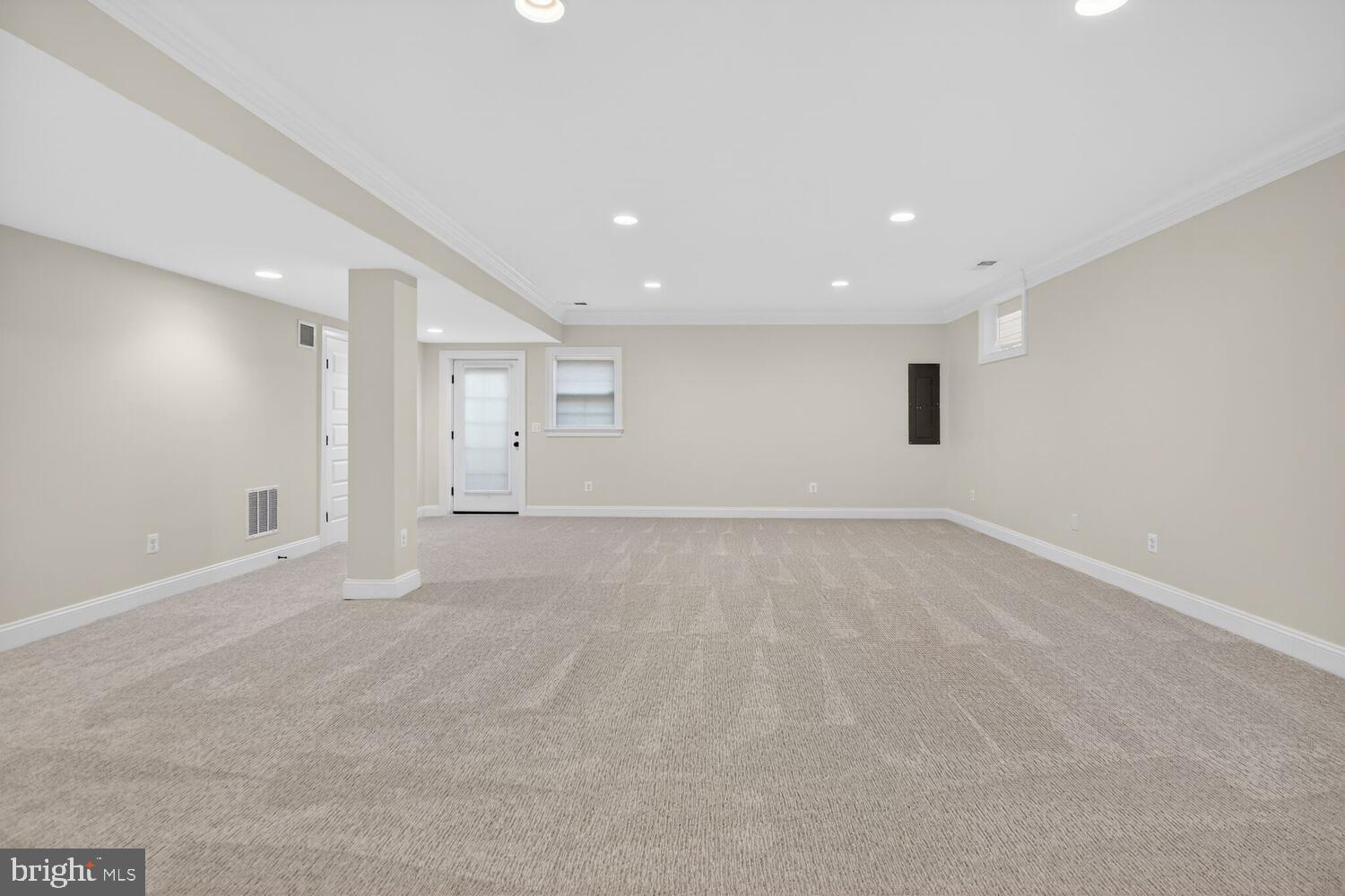 LIVINGSTON HEIGHTS - Residential
