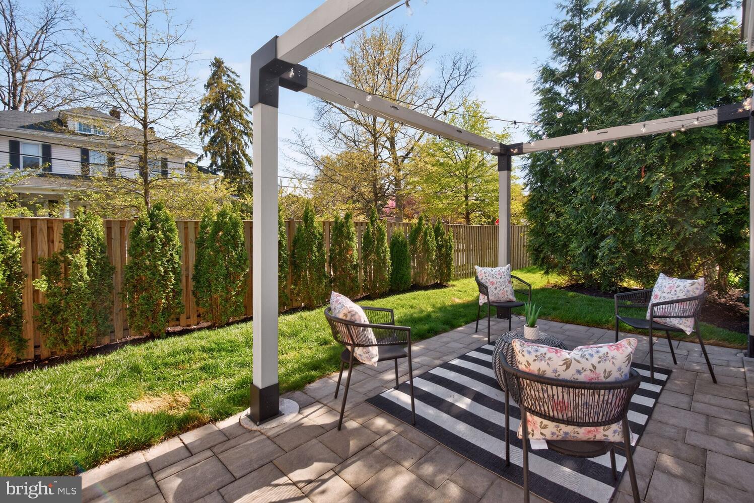LIVINGSTON HEIGHTS - Residential