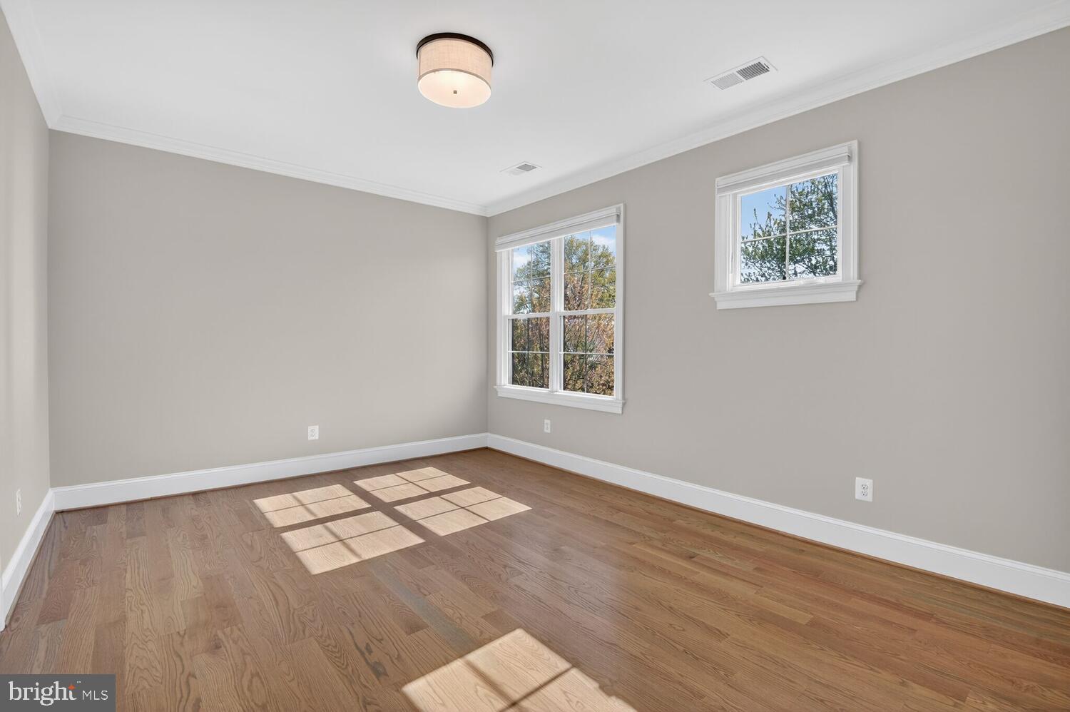 LIVINGSTON HEIGHTS - Residential