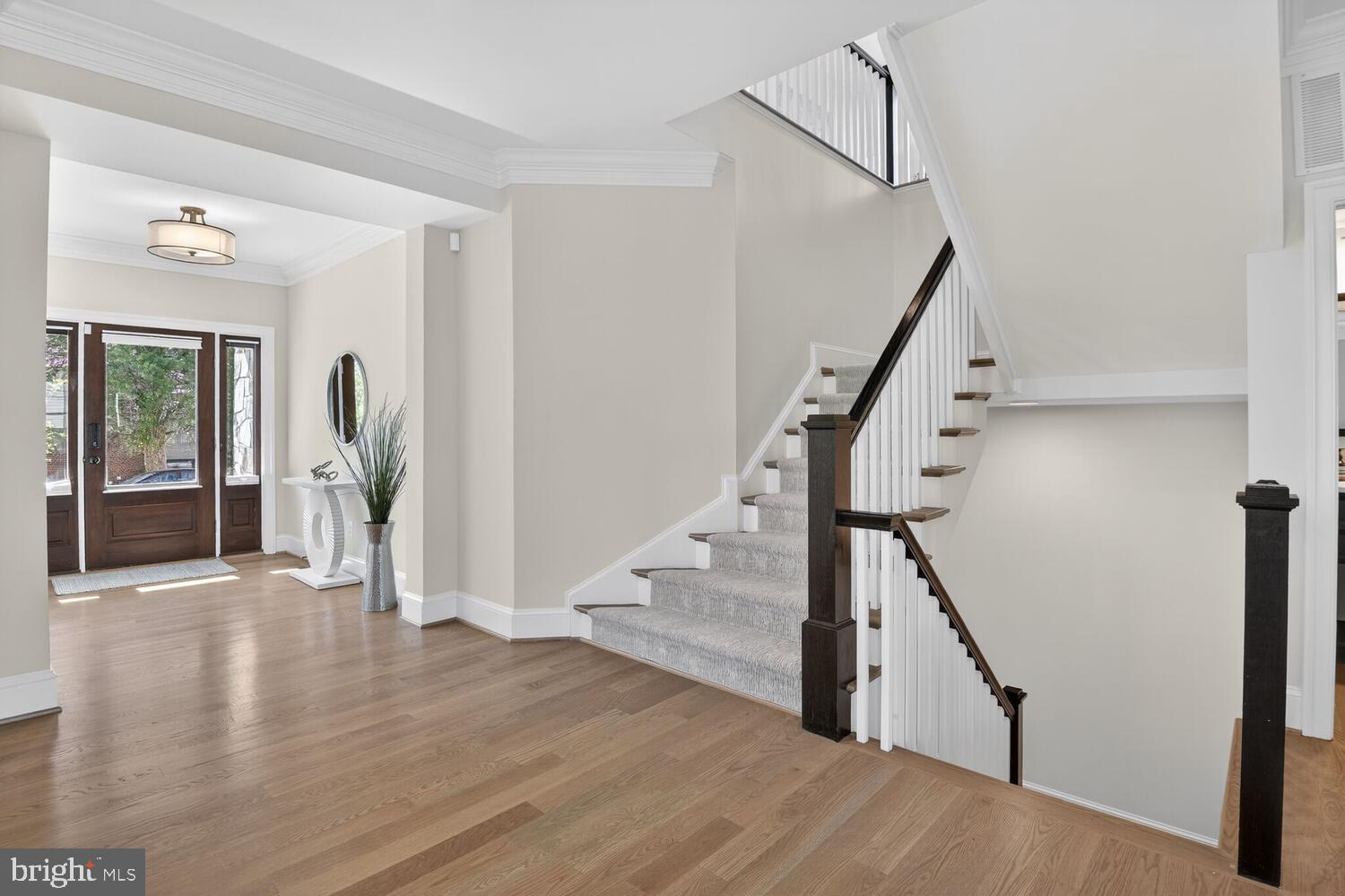 LIVINGSTON HEIGHTS - Residential