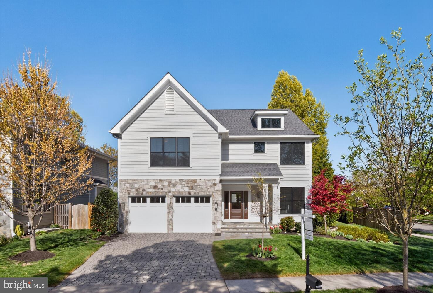 LIVINGSTON HEIGHTS - Residential