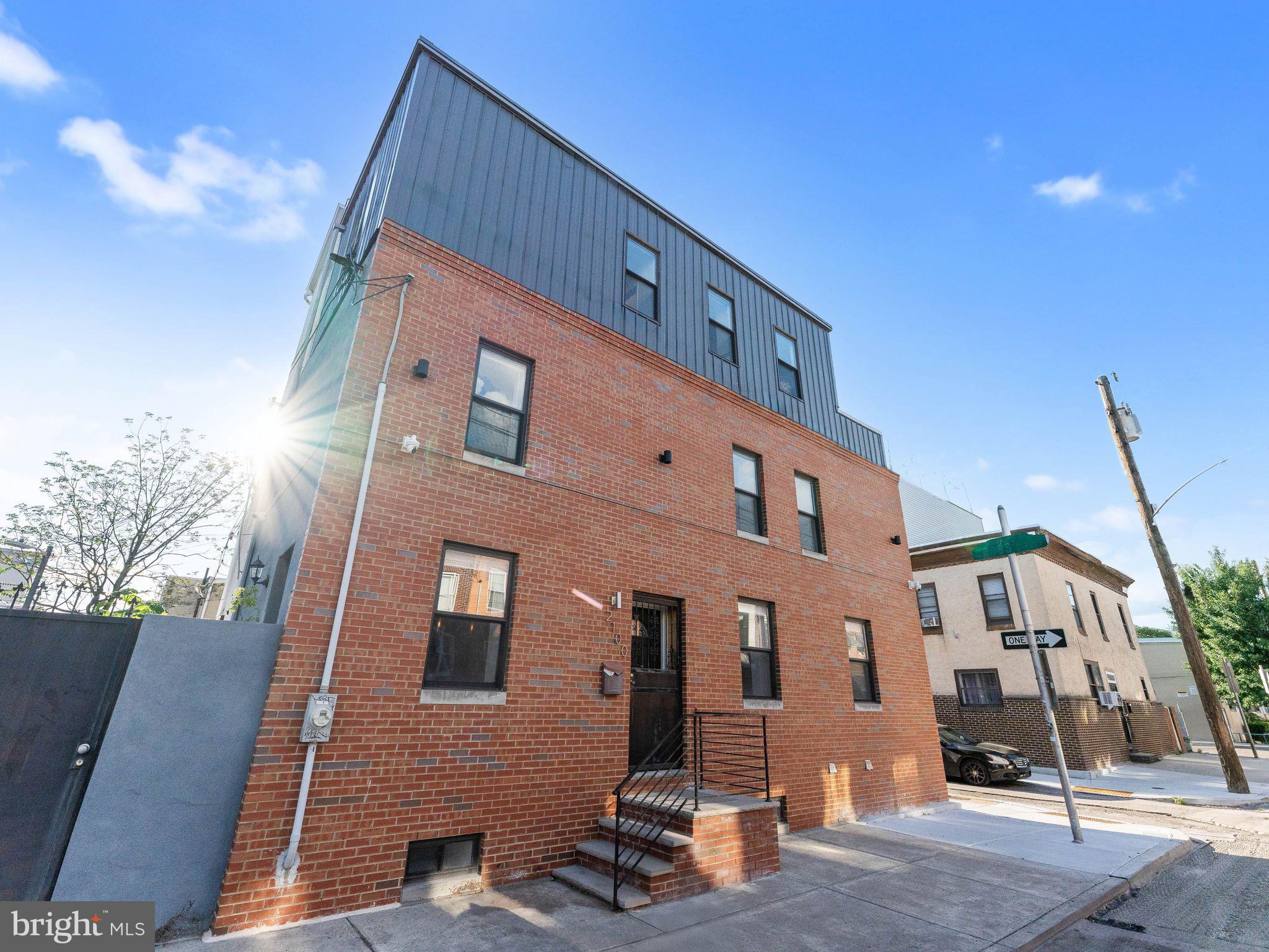 POINT BREEZE - Residential