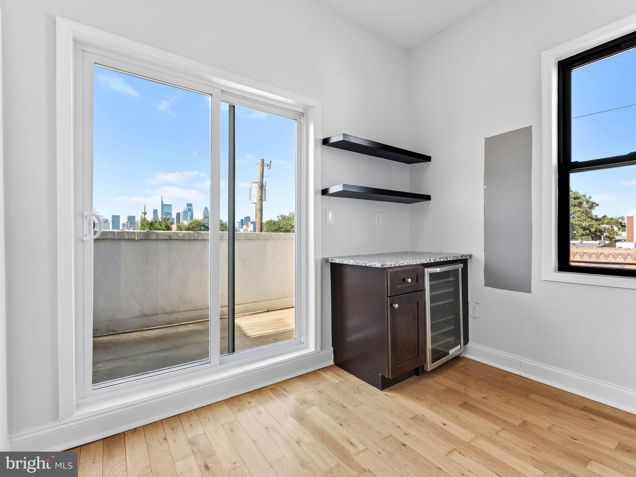 POINT BREEZE - Residential