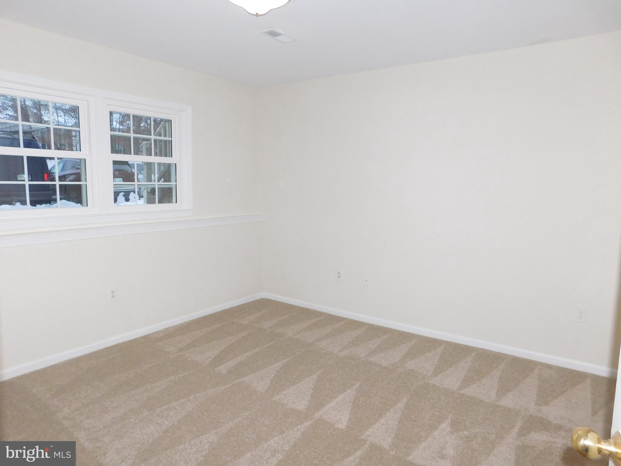 LIFESTYLE AT SULLY STATION - Residential Lease