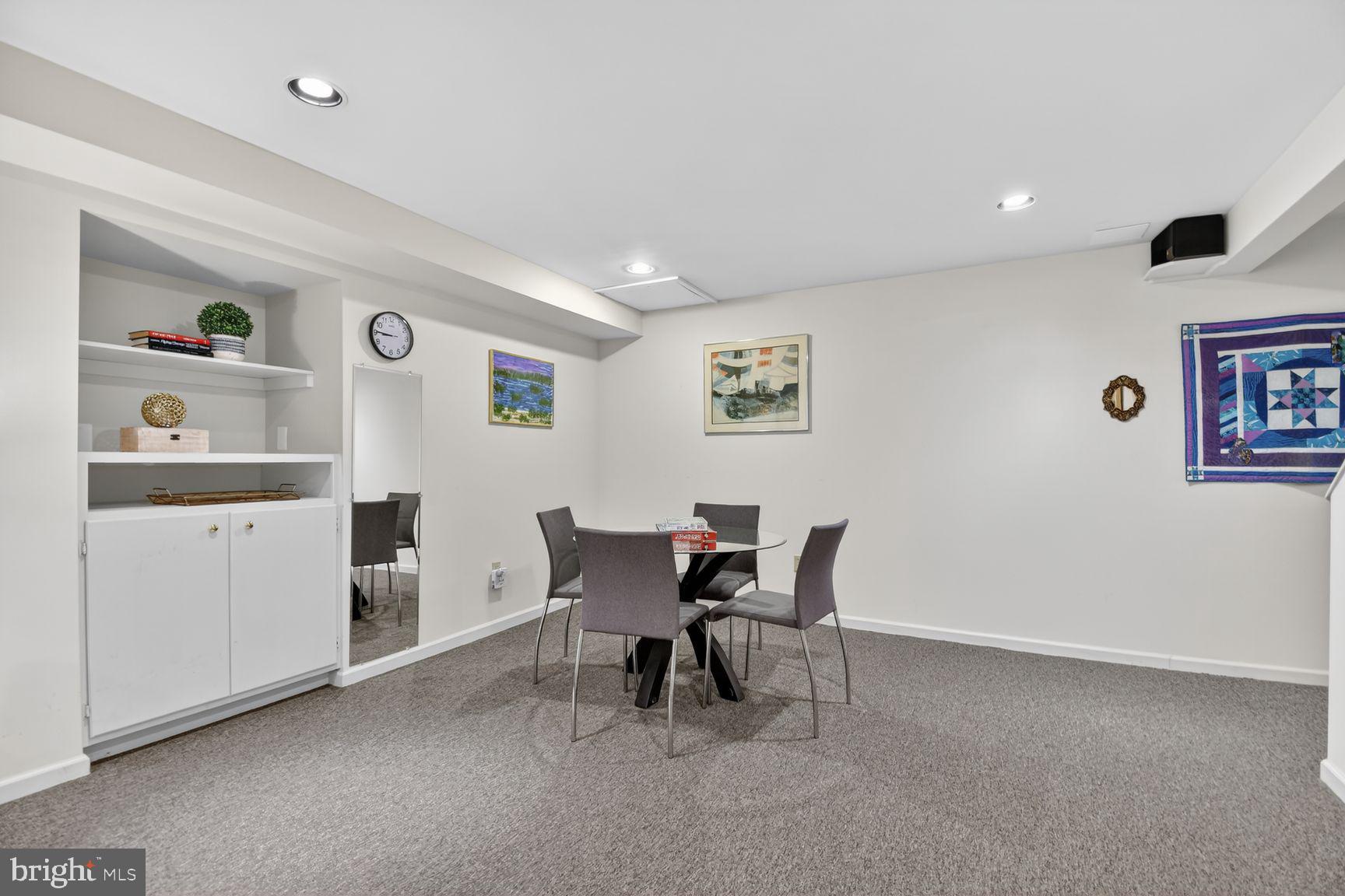 INVERNESS FOREST - Residential