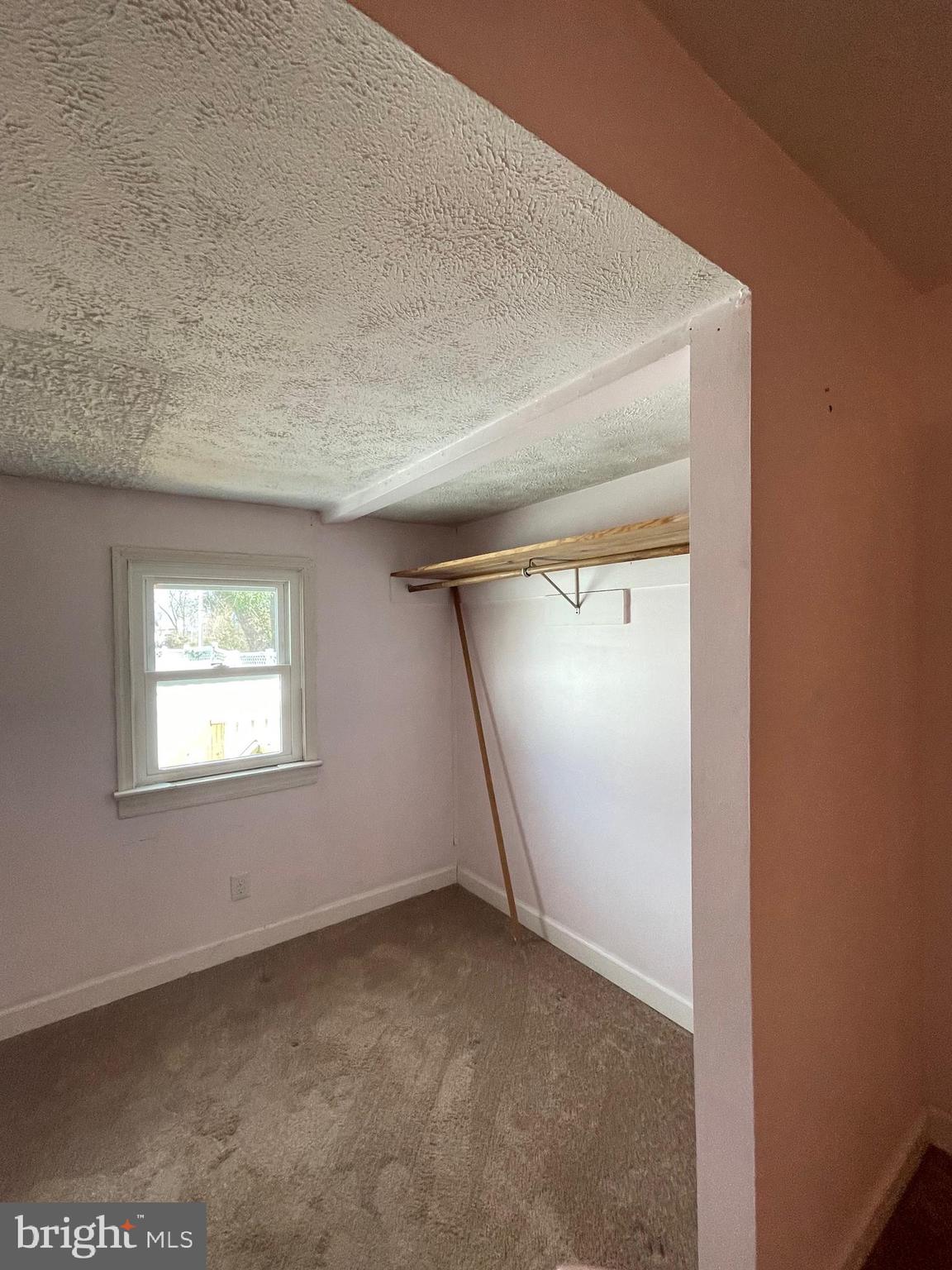 COLONIAL BEACH - Residential Lease