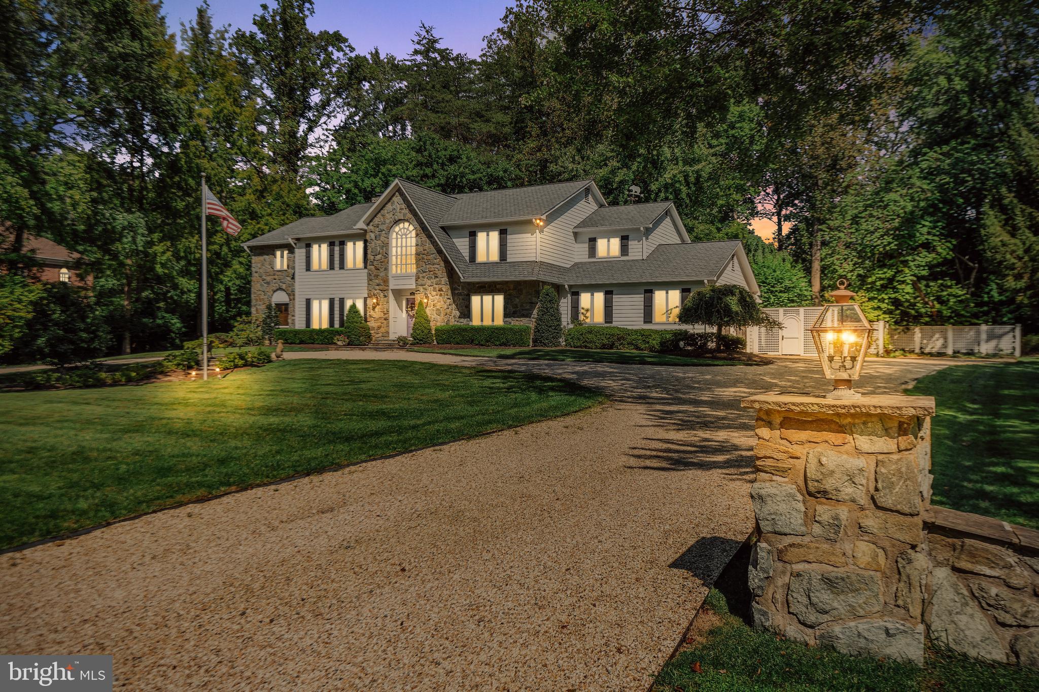 SUMMERWOOD - Residential