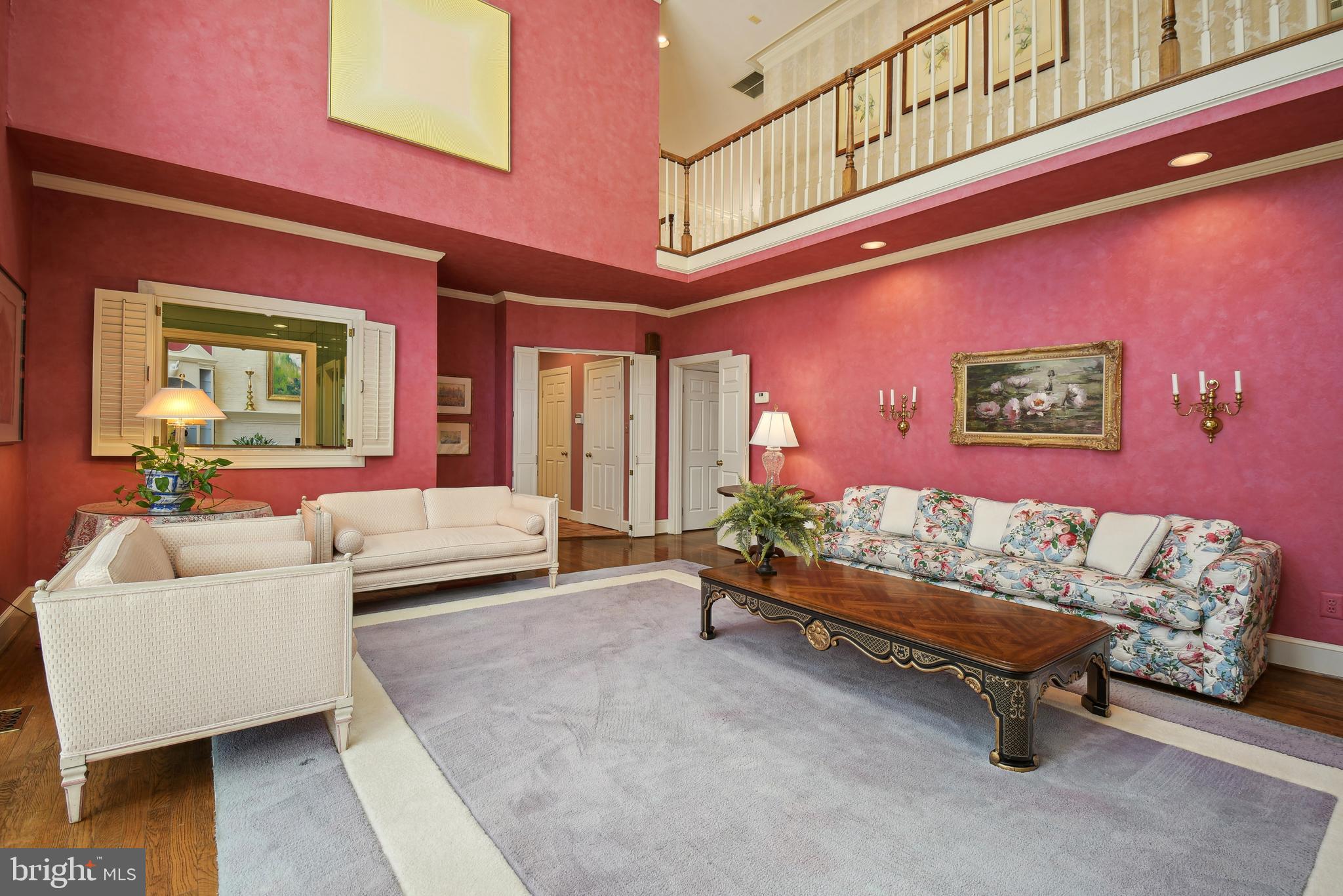 SUMMERWOOD - Residential