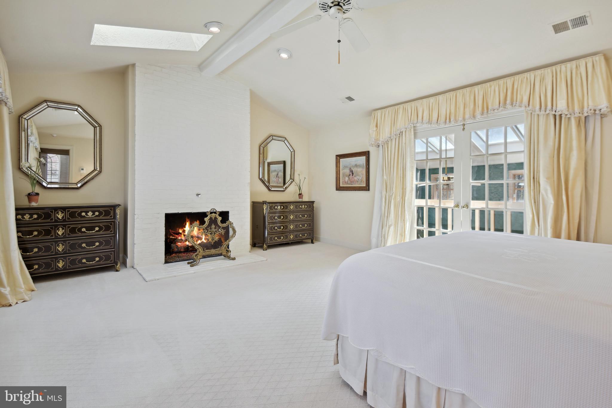 SUMMERWOOD - Residential