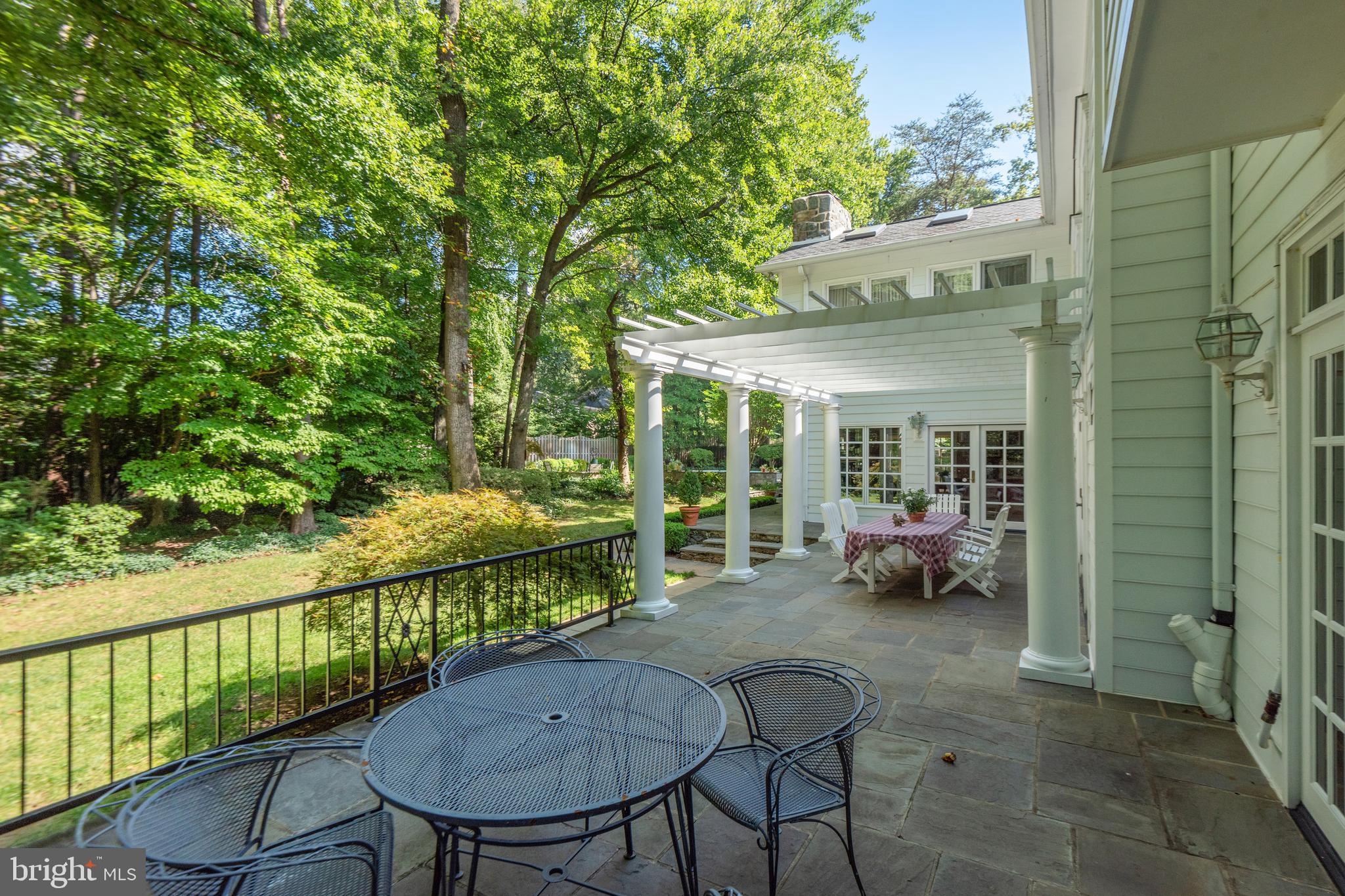SUMMERWOOD - Residential