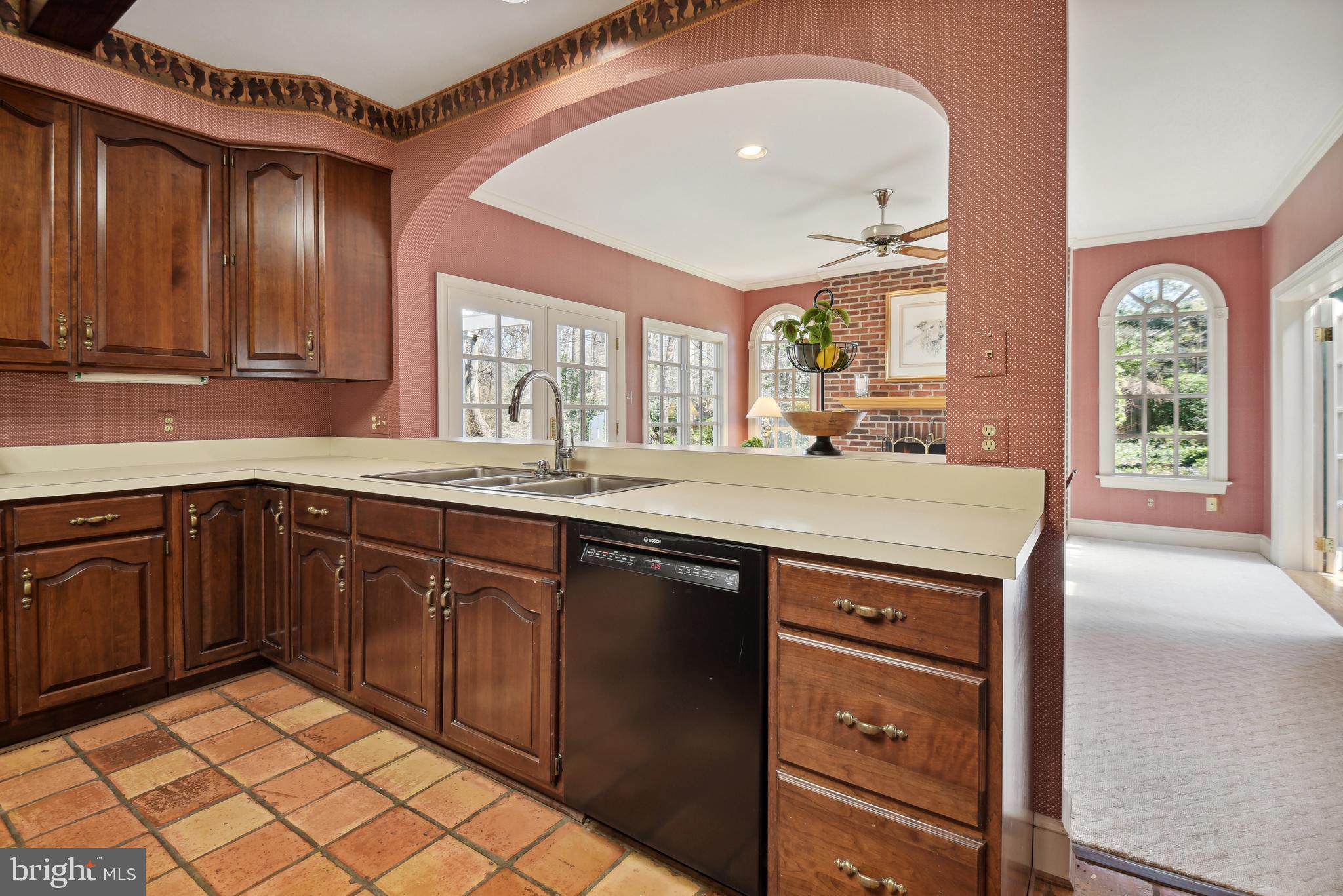 SUMMERWOOD - Residential