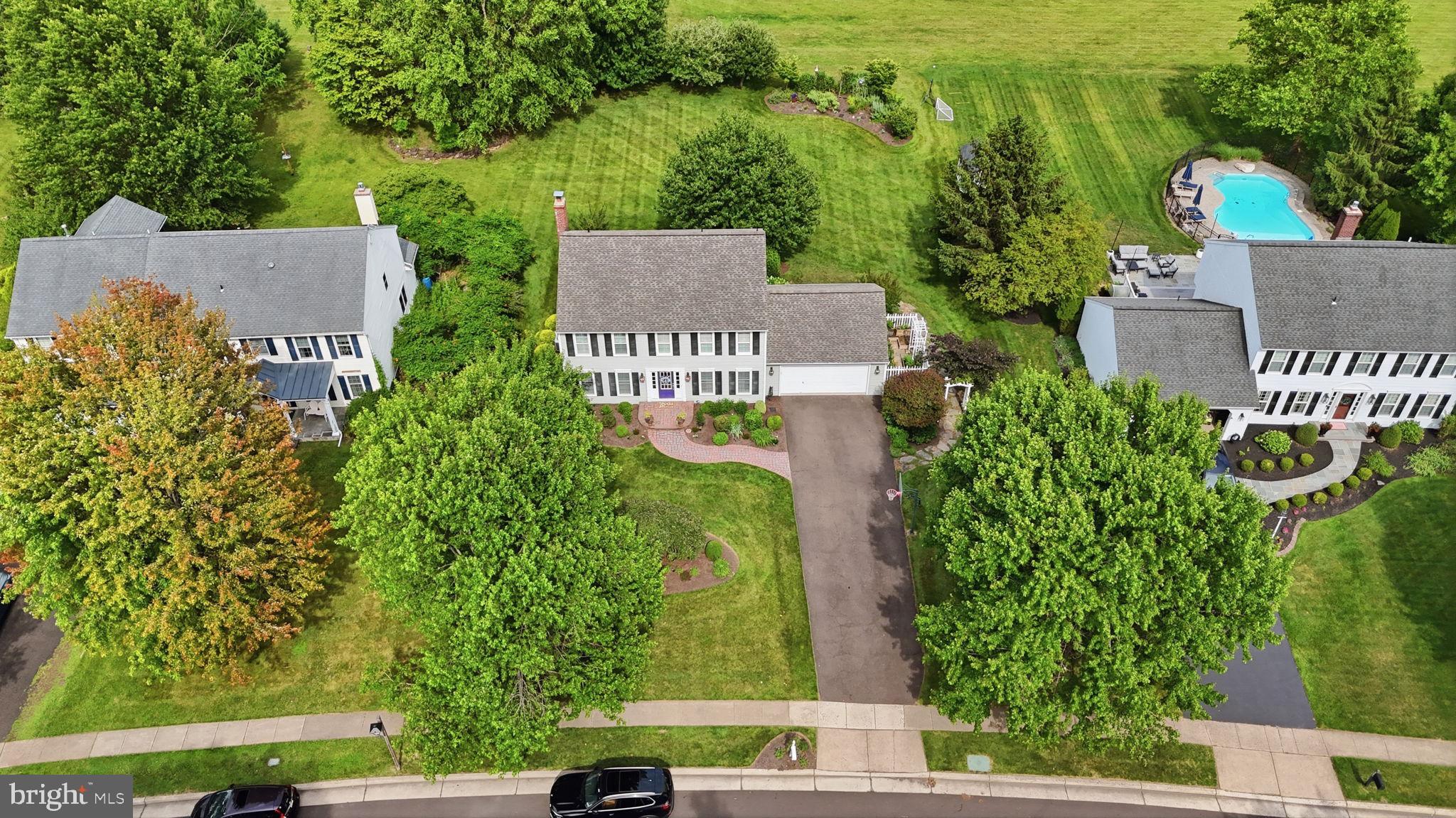WOODS OF SAXONY - Residential