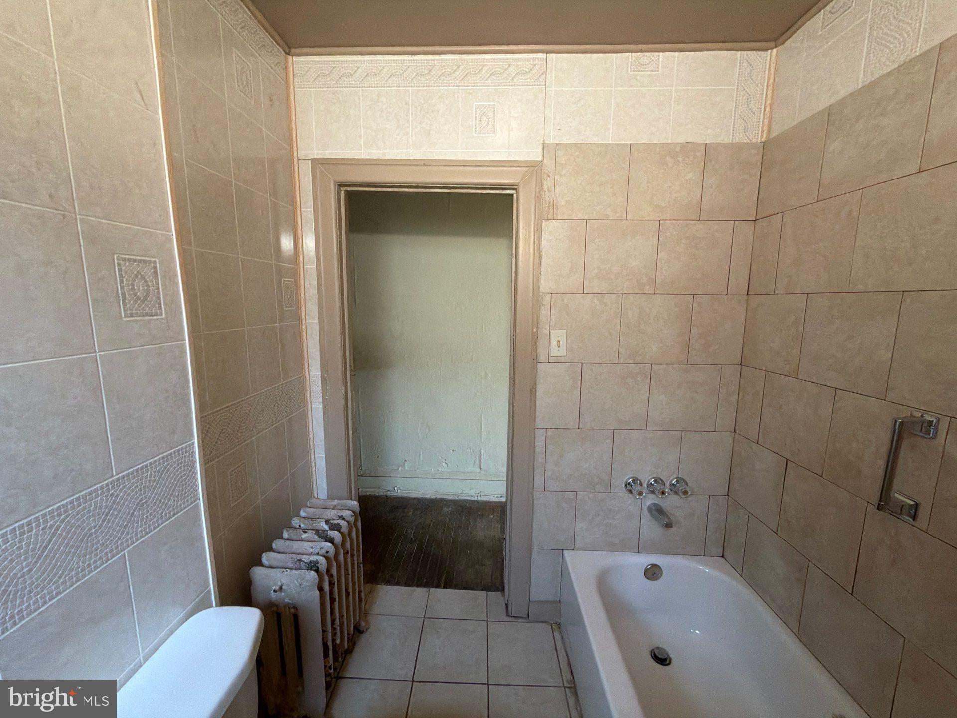 COBBS CREEK - Residential